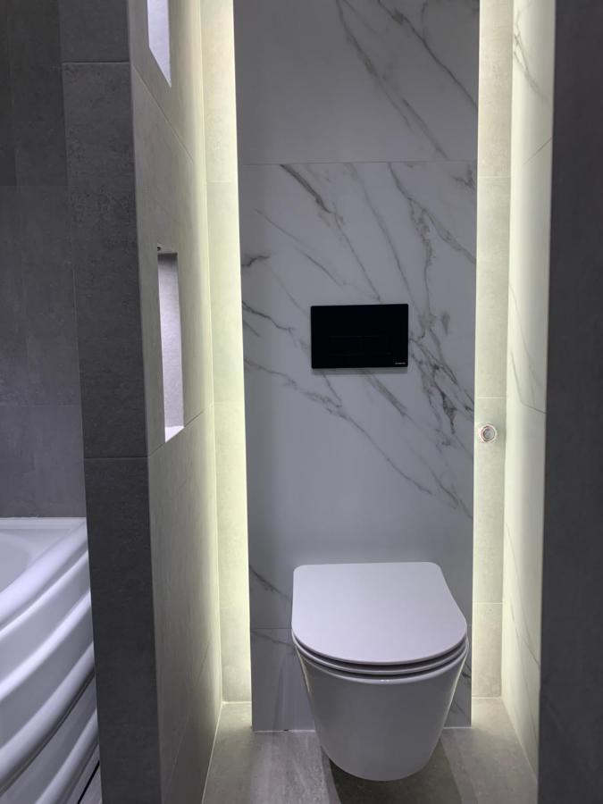 K58 Luxury Apartment Monastiraki Metro Station Acropolis Jacuzzi Athènes Extérieur photo